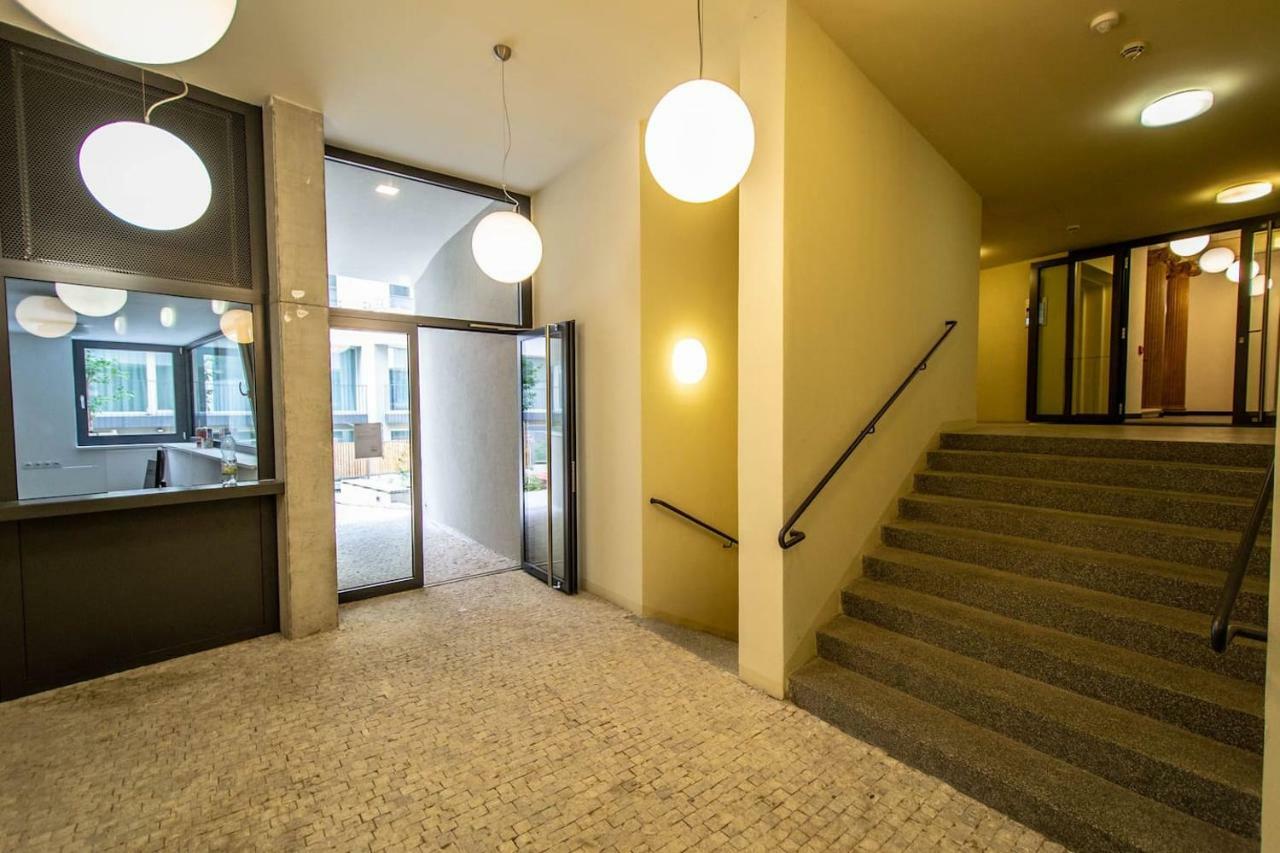 Design 3Bdr Apartment In Residence, Free Parking 프라하 외부 사진