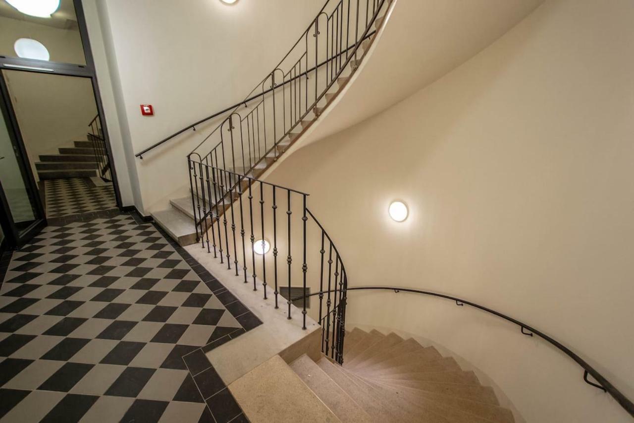 Design 3Bdr Apartment In Residence, Free Parking 프라하 외부 사진